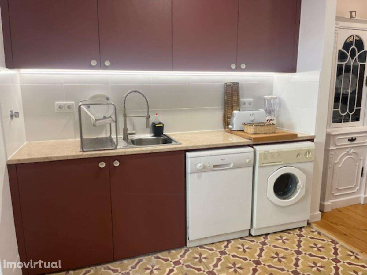 Quarto - localizado em Arroios Lisbon - Grande imagem: 5/15