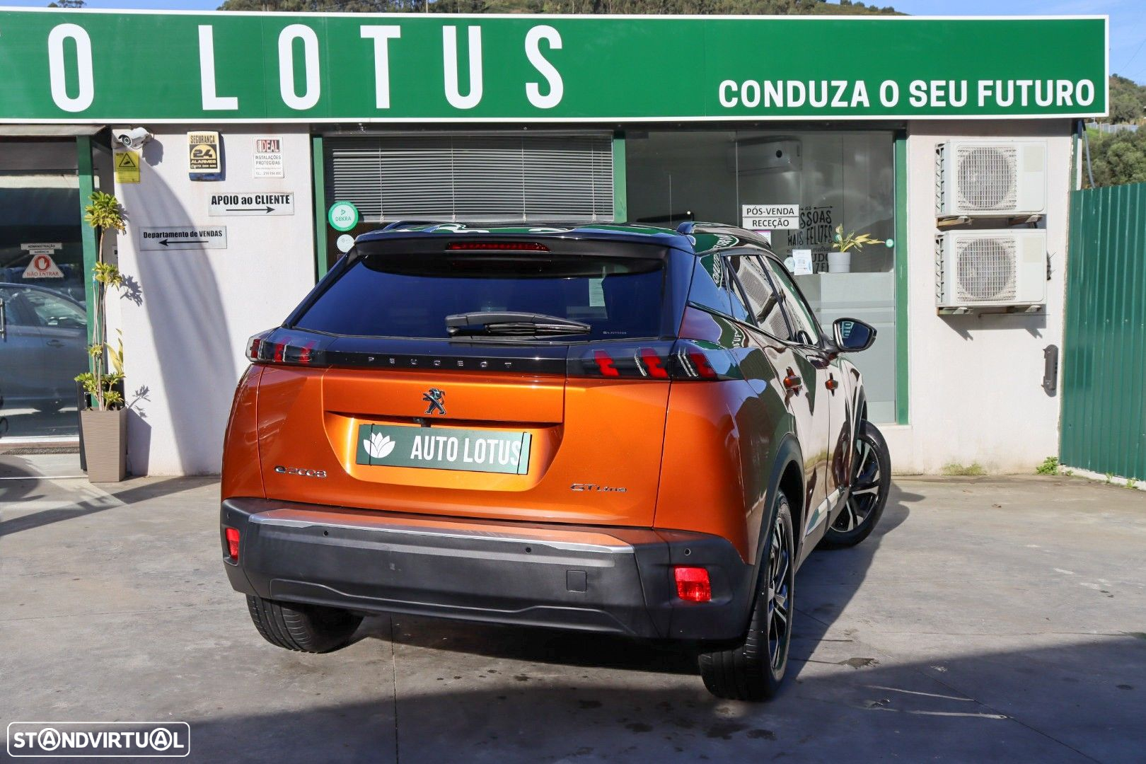 Peugeot e-2008 50 kWh GT Line - 6