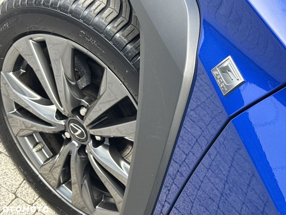 Lexus UX 250h GPF F Sport Design 2WD - 24