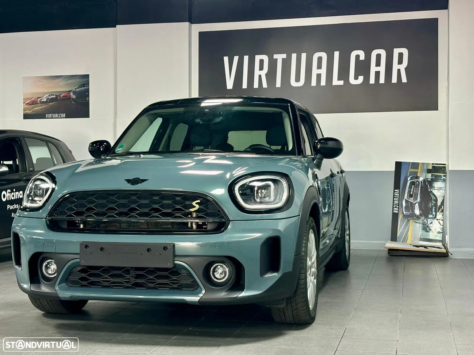 MINI Countryman Cooper SE ALL4 Classic Auto - 2