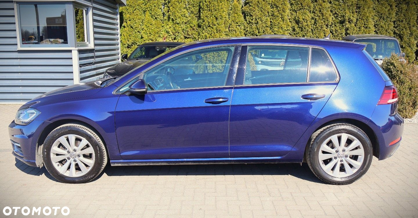 Volkswagen Golf - 4
