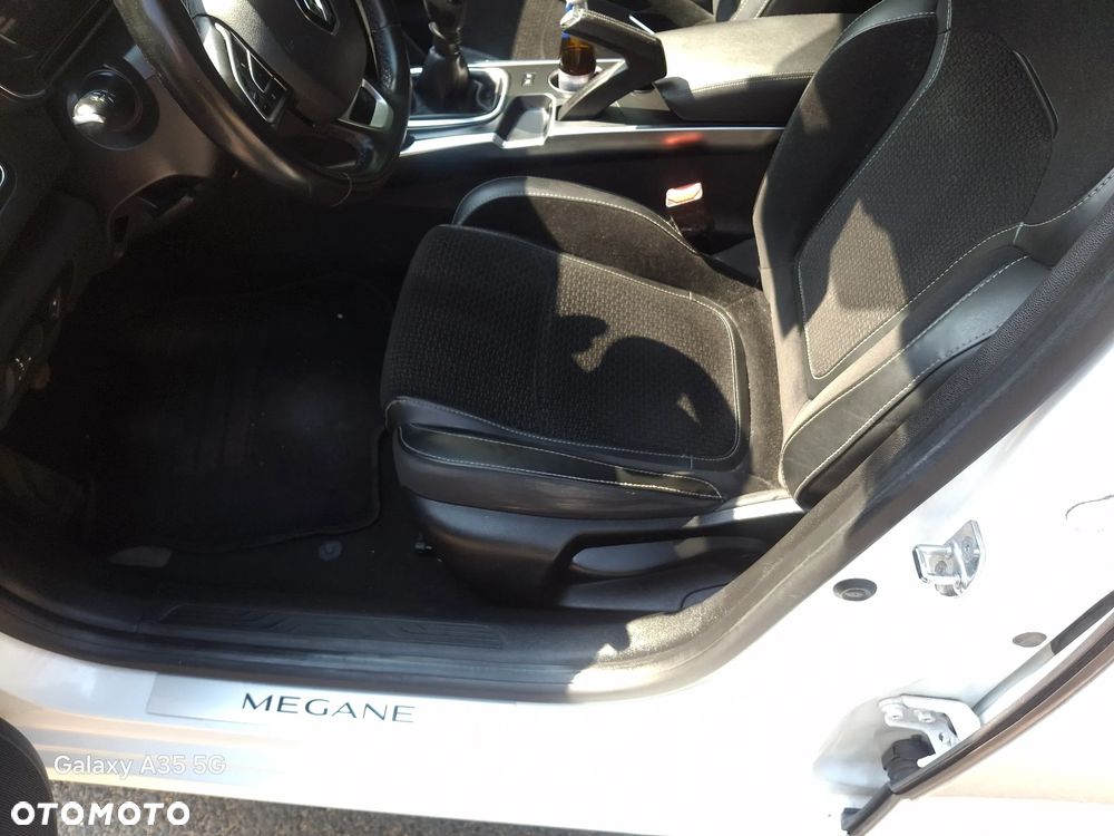 Renault Megane 1.6 SCe Limited - 14