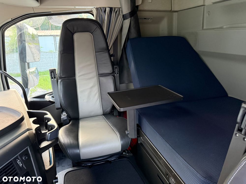 Volvo FH/540/EURO6/FULL LED/SKÓRY/22.9L/100km/METALIK /ON1100 L/SPROWADZONY - 30