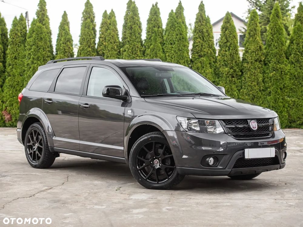 Fiat Freemont 2.0 Multijet 16V DPF Automatik Allrad Black Code - 1