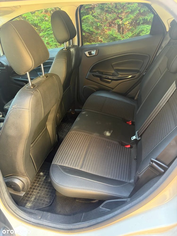 Ford EcoSport - 8