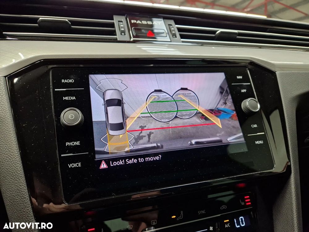 Volkswagen Passat 1.5 TSI ACT DSG Comfortline - 6