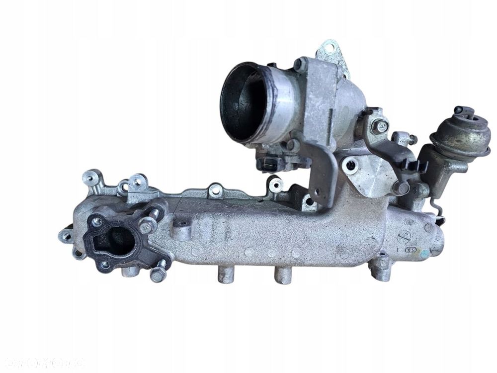 Kolektor ssący 3l zd30 Maxity Cabstar NT400 07-23r - 1