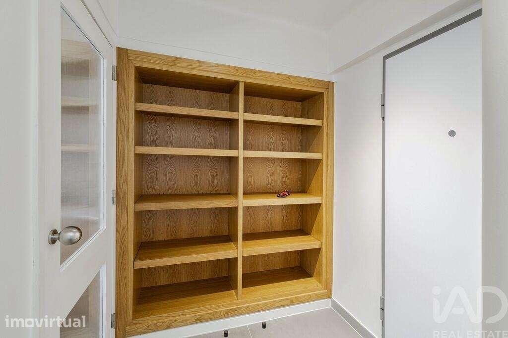 Apartamento T2 em Carnide - Grande imagem: 3/25