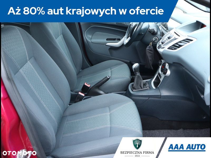 Ford Fiesta - 10