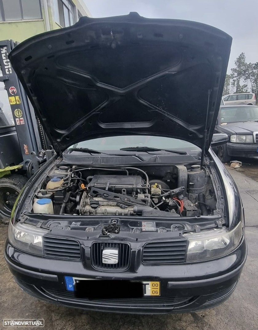 Seat Leon 1M 1.4i/1.6i de 2000 disponível para peças - 4