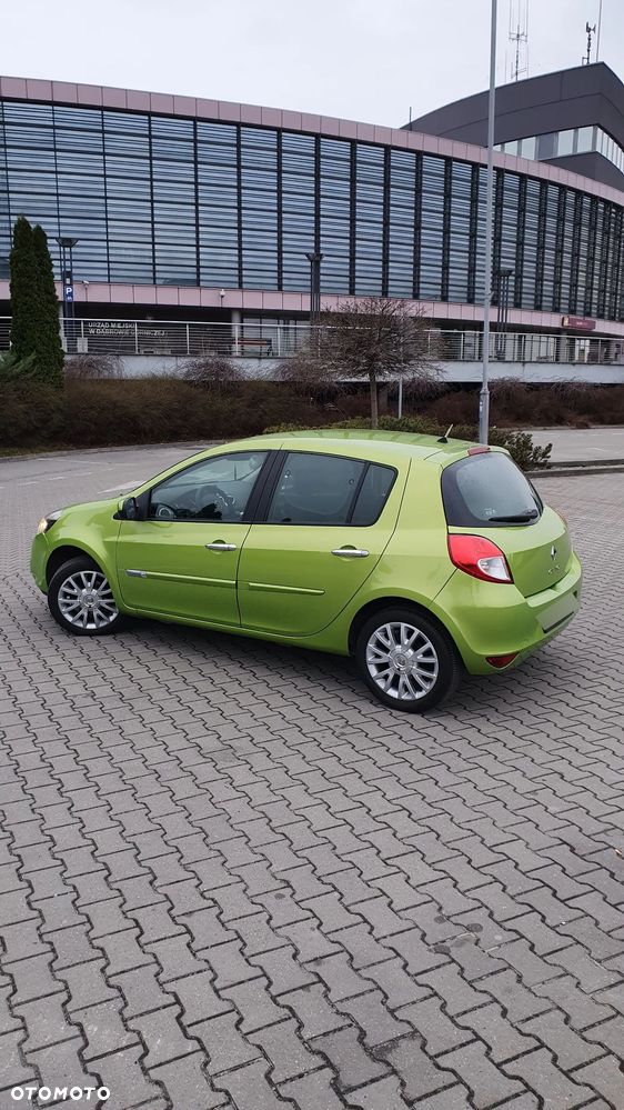 Renault Clio 1.2 16V Dynamique - 3