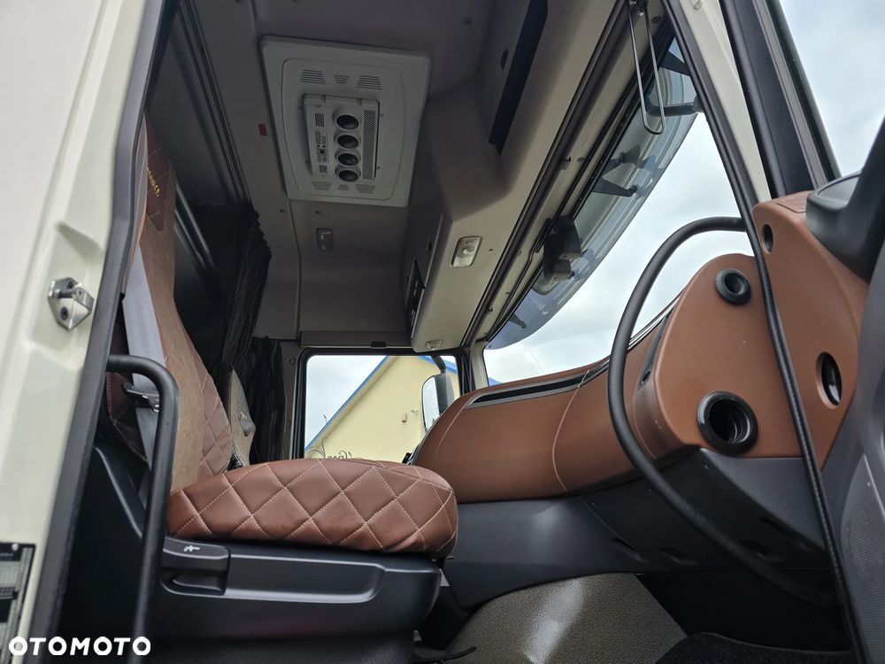 DAF XF480 Space Cab - 6