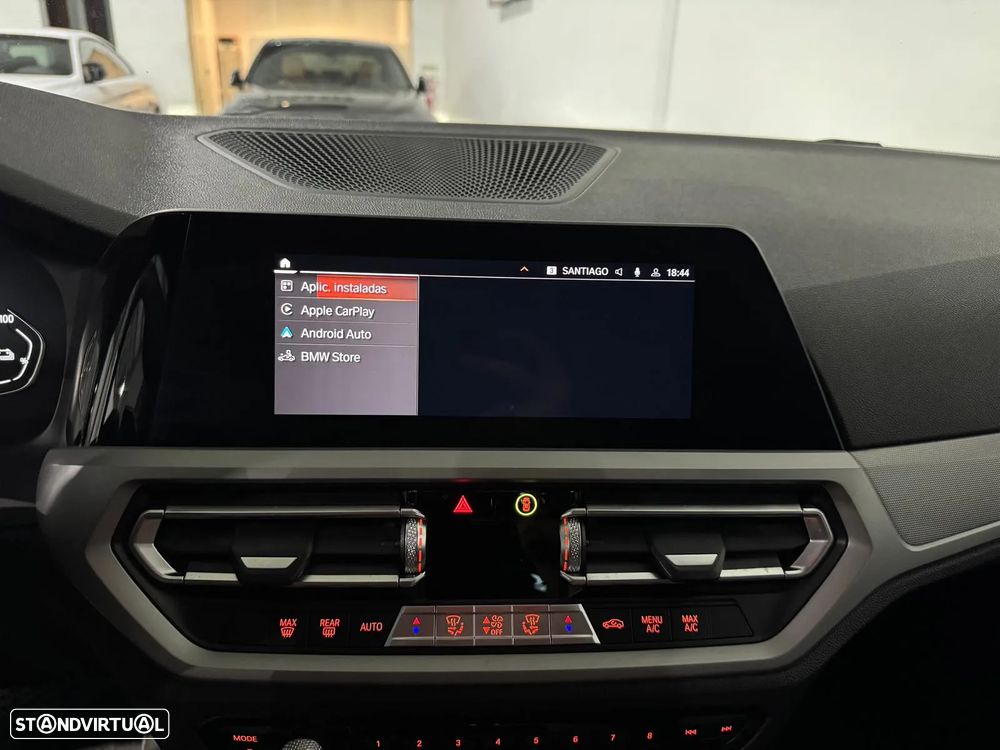 BMW 330 e Touring Pack M Auto - 37