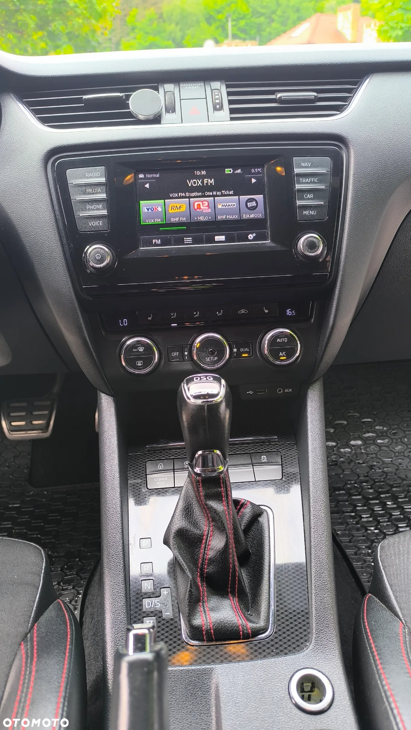 Skoda Octavia 2.0 TDI RS DSG - 16