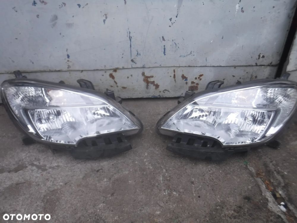 Opel Mokka  12-16 lampa przod  lewa prawa - 1