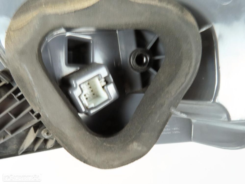 Farolim LED Esquerdo/Trás Usado / Original MERCEDES-BENZ A-CLASS (W176) A1769065... - 3
