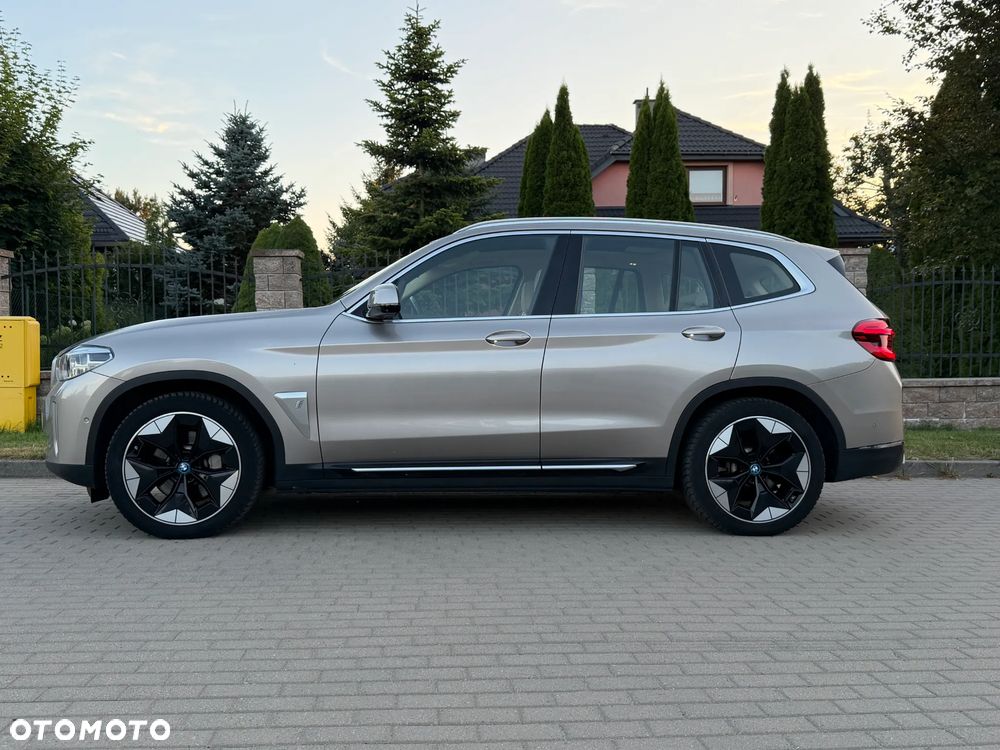 BMW iX3 Inspiring - 2