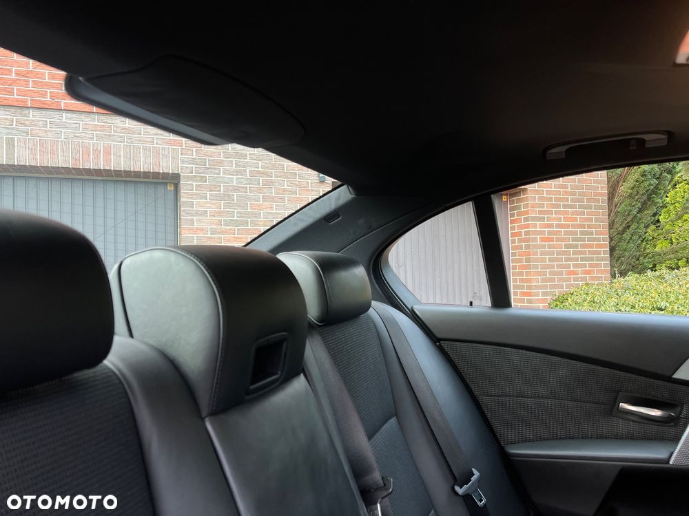 BMW Seria 5 - 28