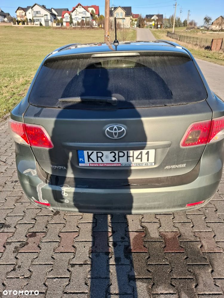 Toyota Avensis 2.0 Prestige - 14