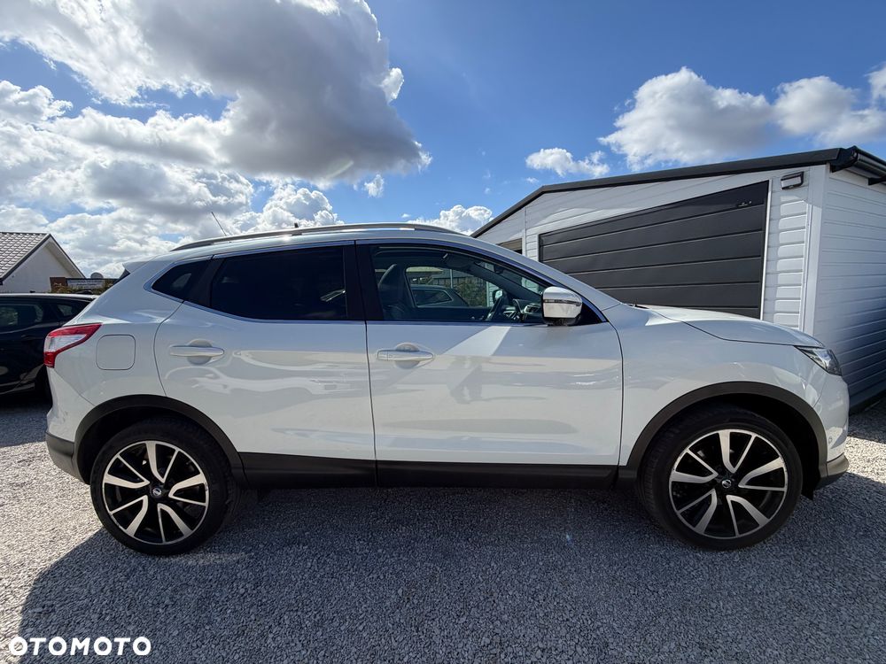 Nissan Qashqai 1.6 DIG-T 360 - 15