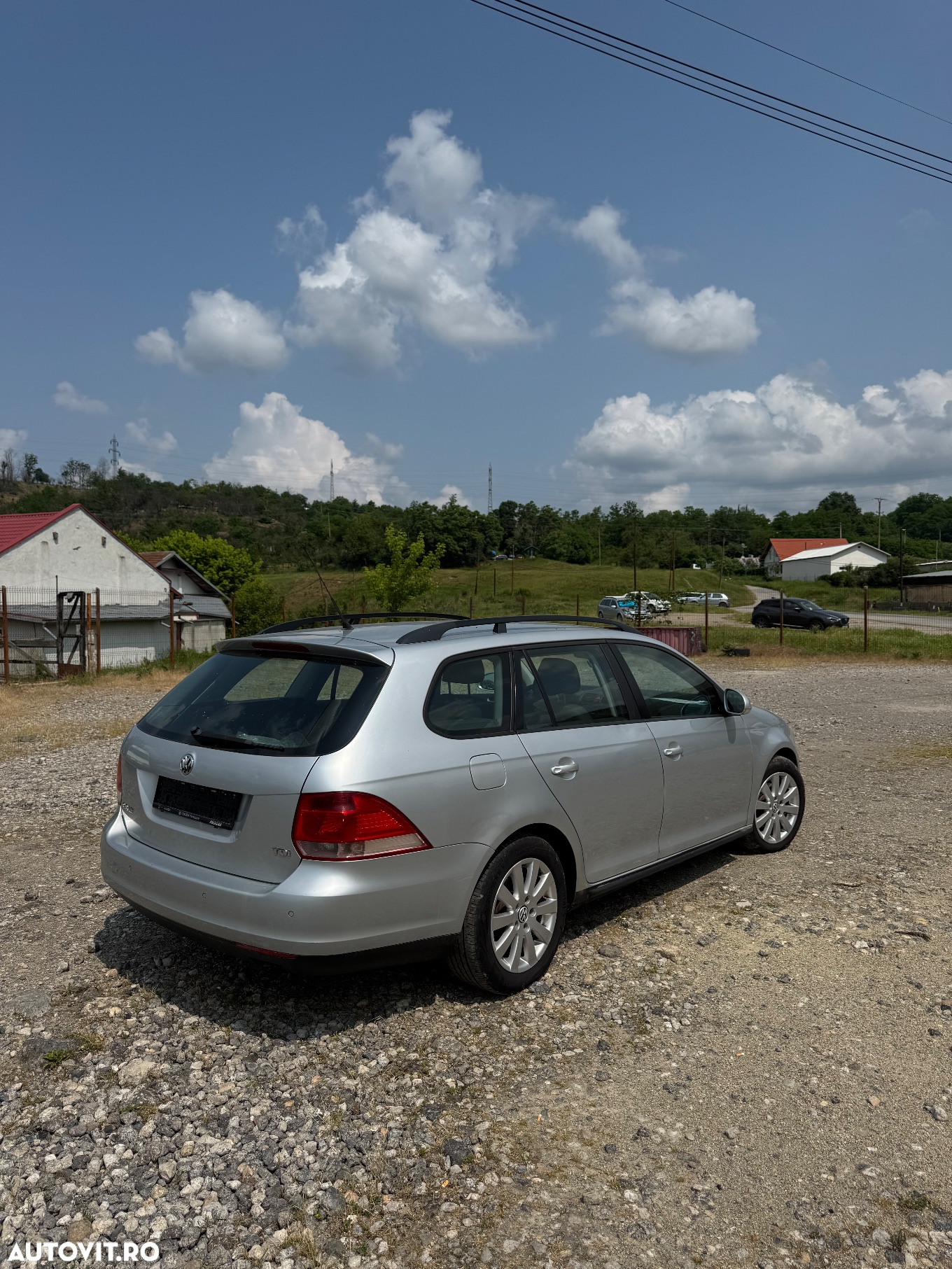Volkswagen Golf 1.9 TDI Sportline - 4