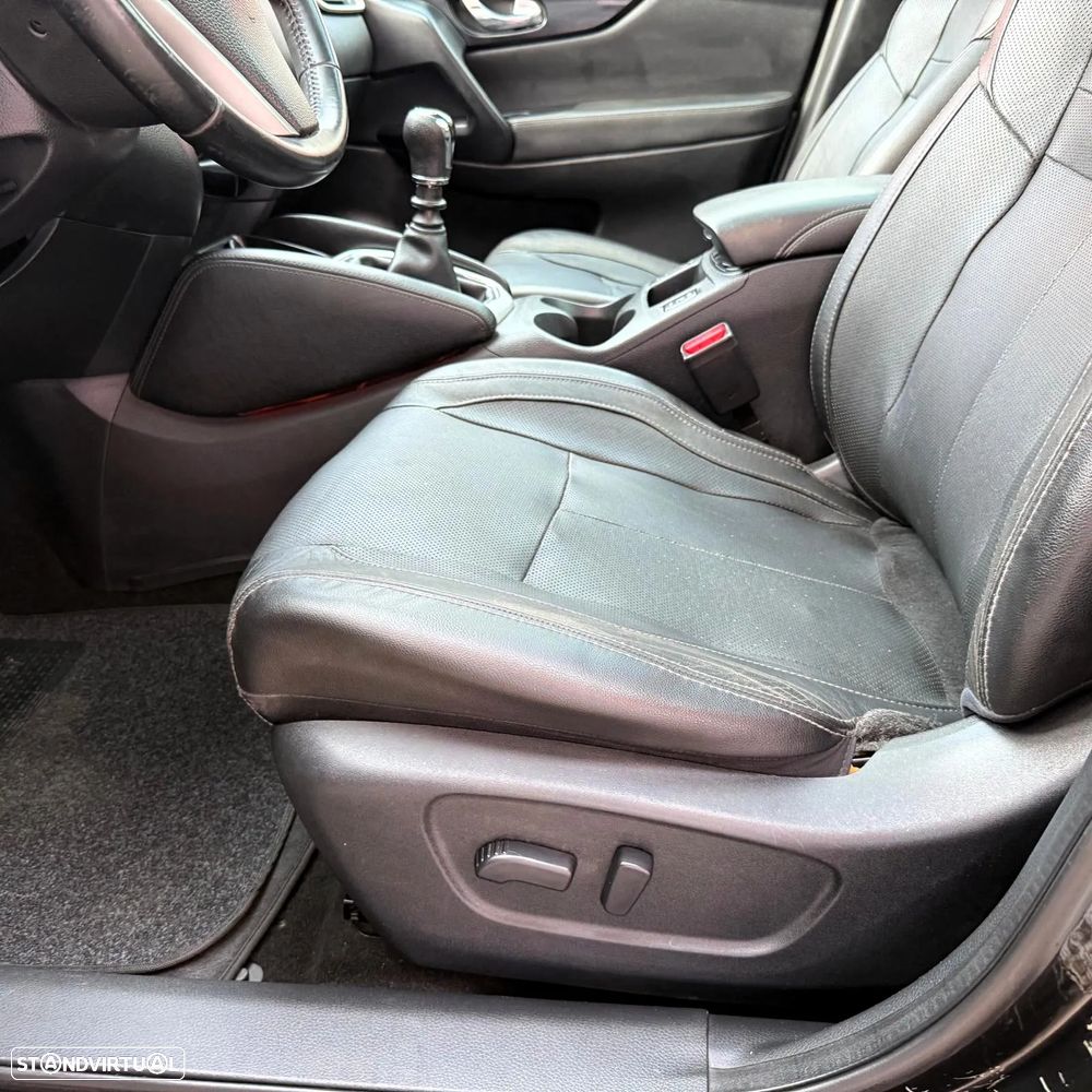 Nissan Qashqai 1.6 dCi N-Connecta 18 RS+PS - 11