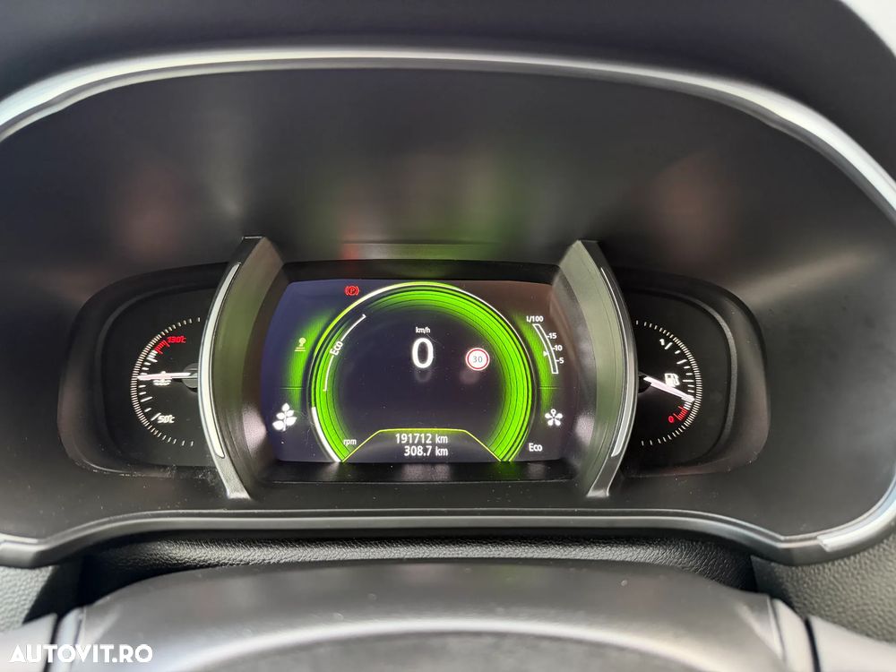 Renault Megane ENERGY TCe Business - 13