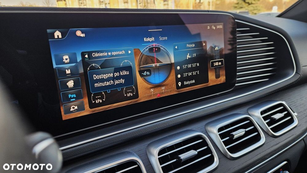 Mercedes-Benz GLE - 32