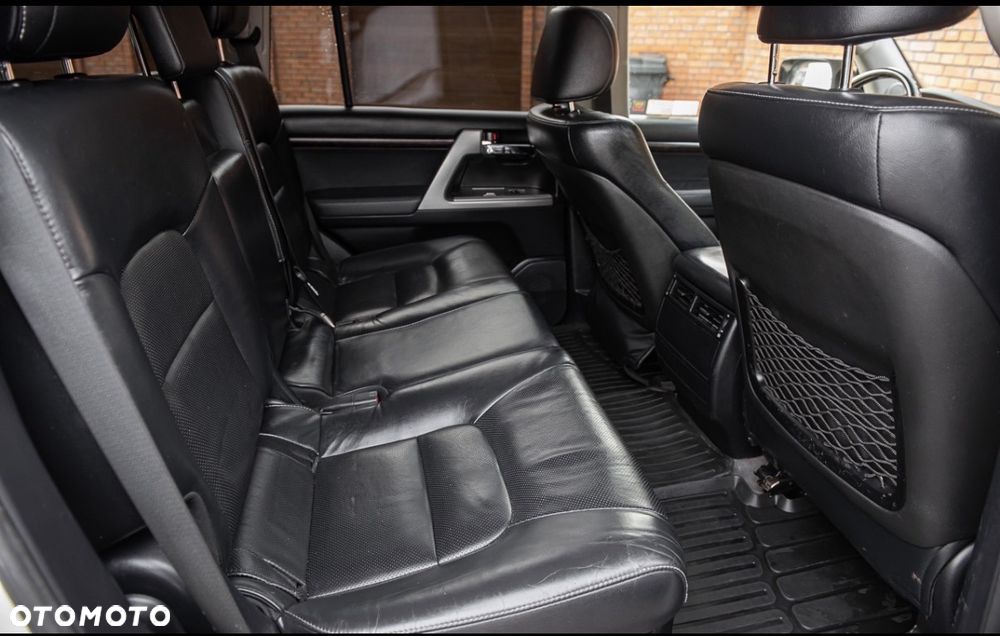 Toyota Land Cruiser LC 4.5 D-4D Limited - 23