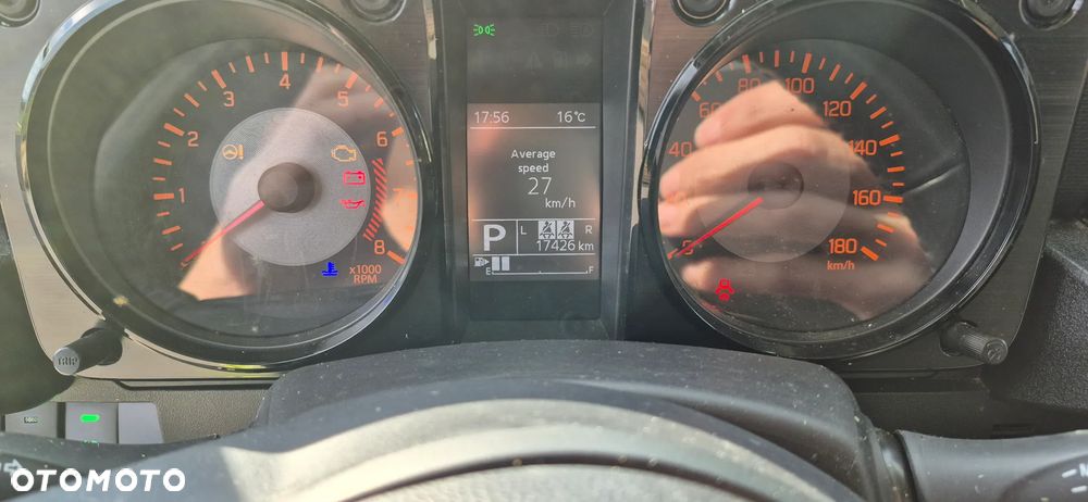 Suzuki Jimny - 13
