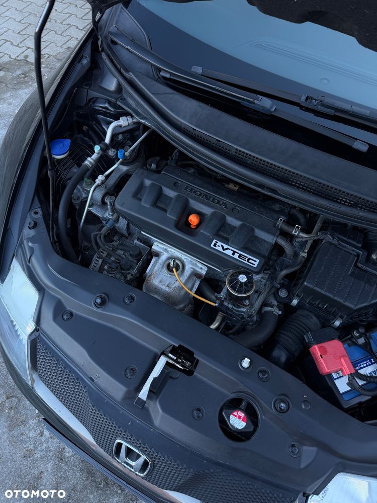 Honda Civic 1.8 GT Special Edition - 8