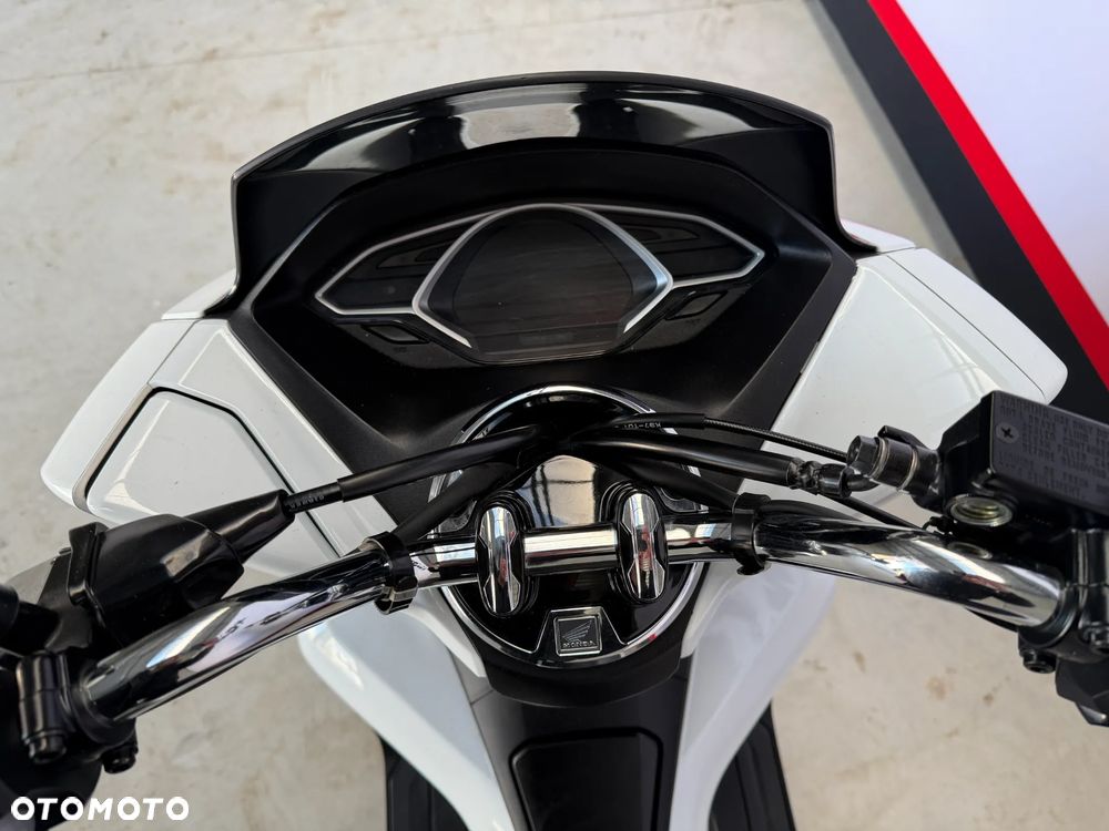 Honda PCX - 8