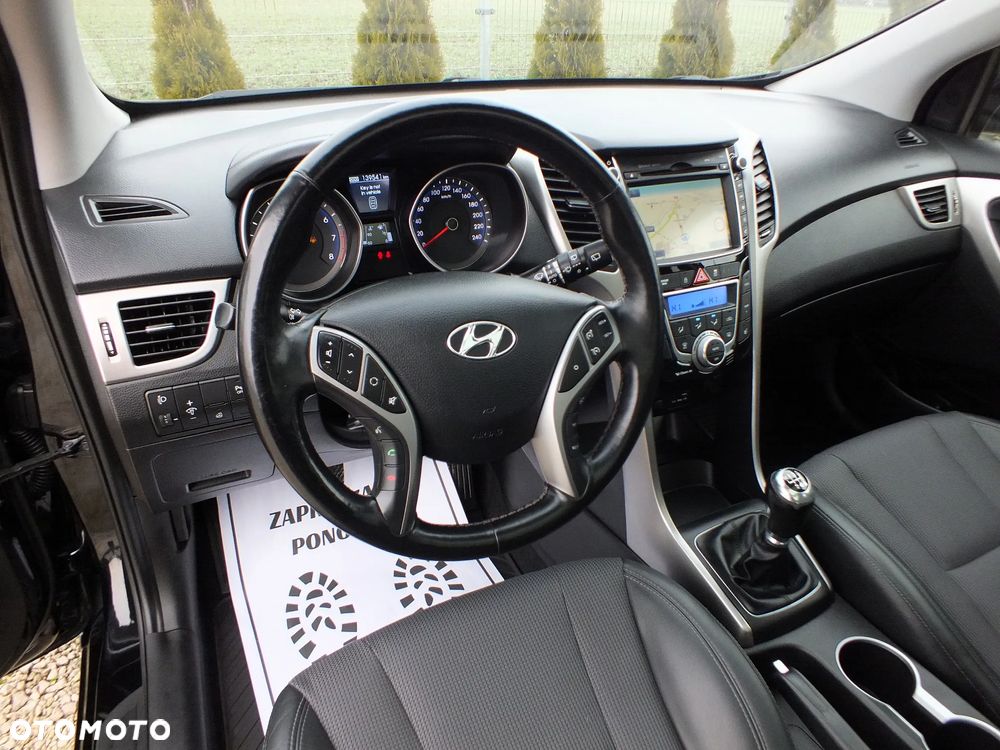 Hyundai i30 blue 1.6 GDI Passion - 9