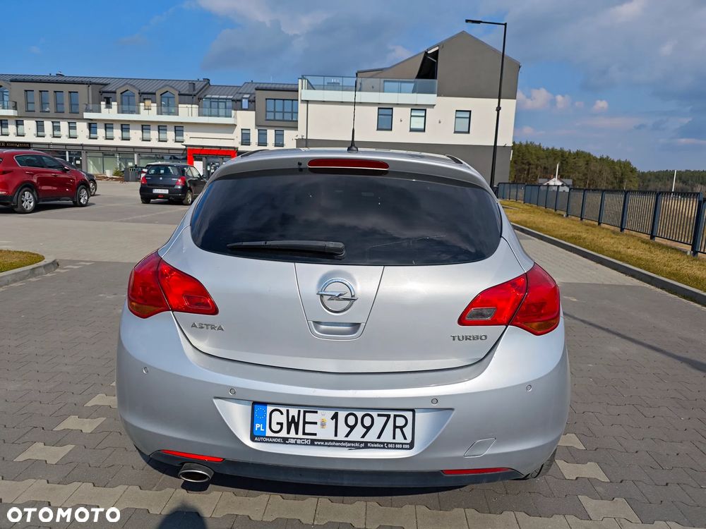Opel Astra 1.4 Turbo - 5