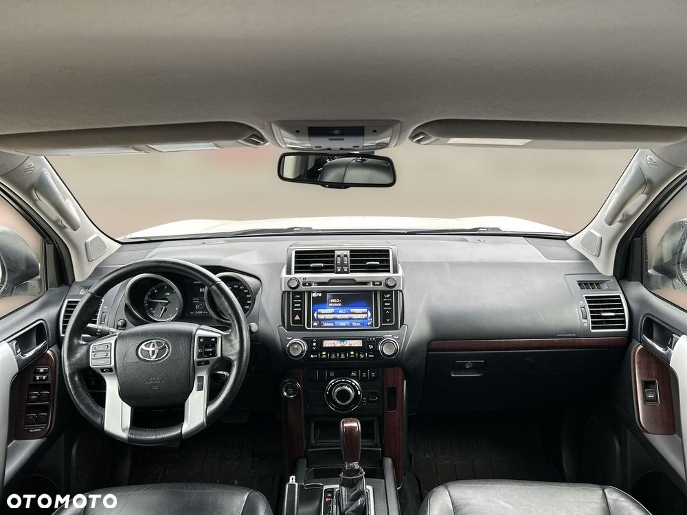 Toyota Land Cruiser LC 2.8 D-4D Invincible - 10