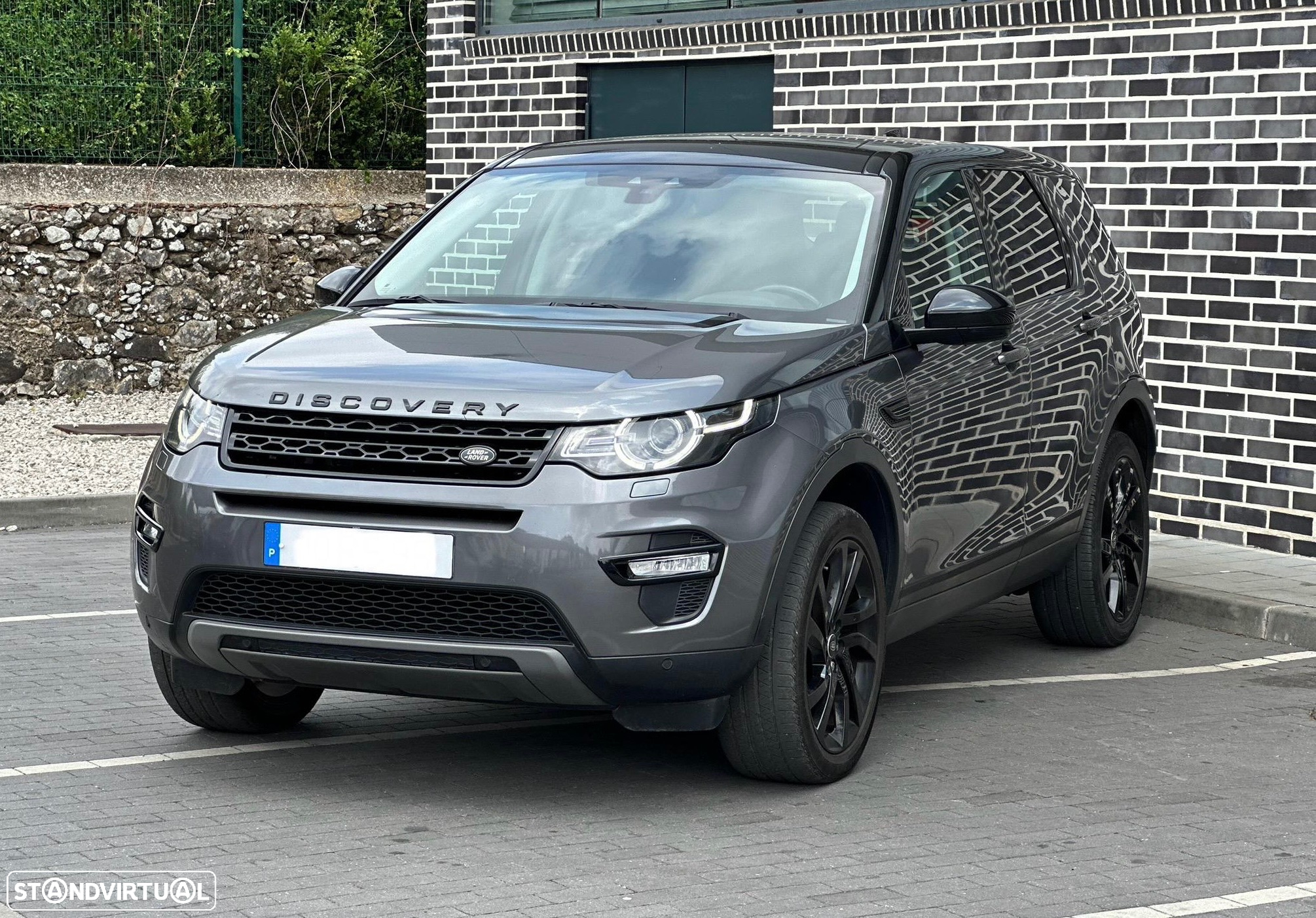 Land Rover Discovery Sport 2.0 D AWD HSE - 8