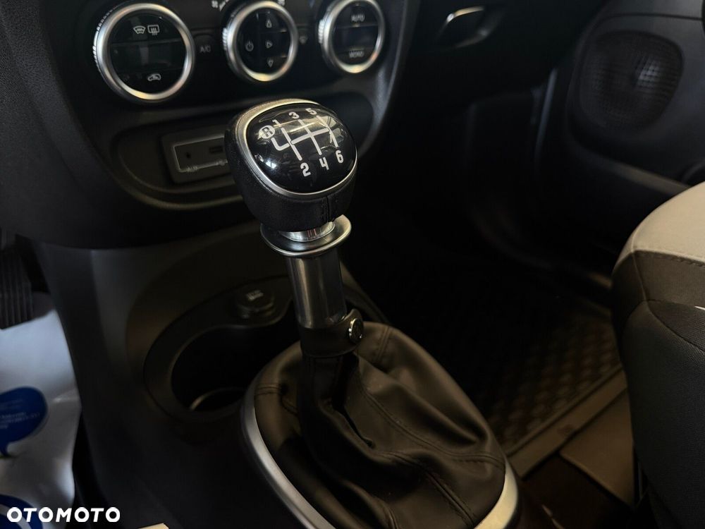 Fiat 500L - 21