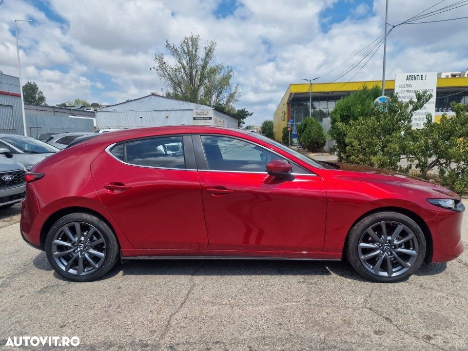 Mazda 3 - 5