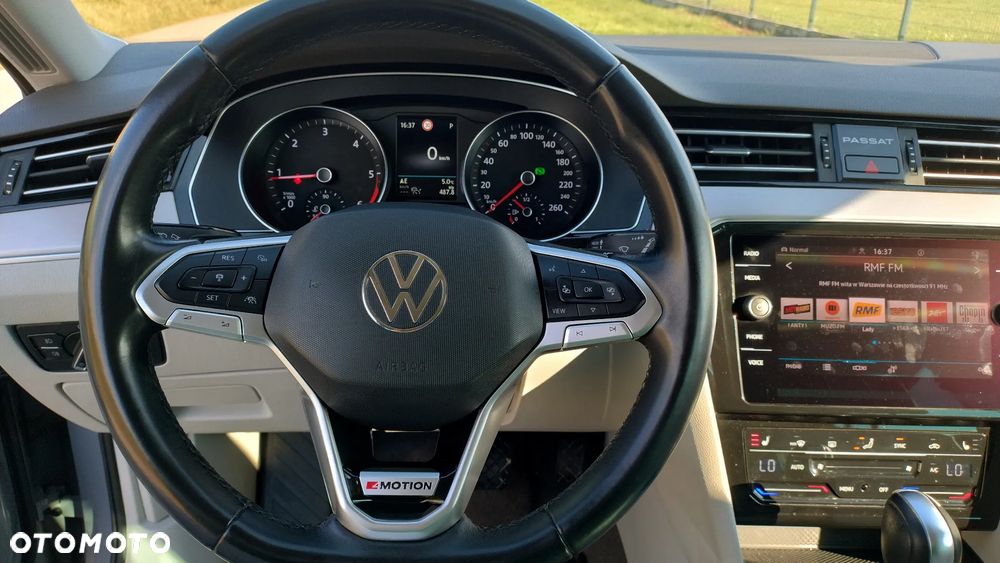 Volkswagen Passat 2.0 TDI 4Mot Elegance DSG - 9