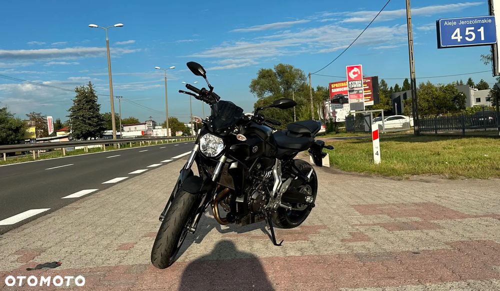 Yamaha MT - 4