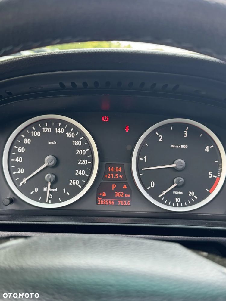 BMW Seria 5 - 16
