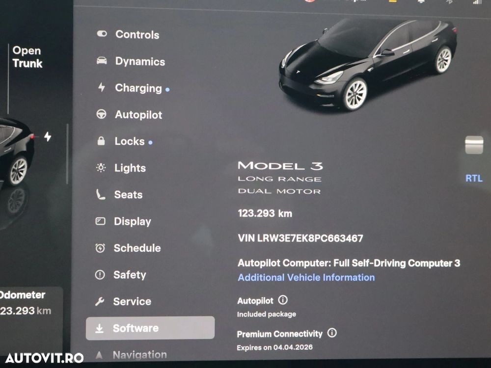Tesla Model 3 - 12
