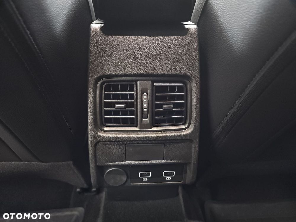 Renault Arkana 1.3 TCe mHEV Techno EDC - 32