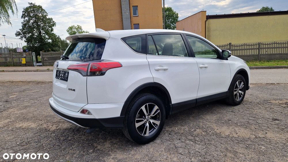 Toyota RAV4 2.0 D-4D Premium 4x2 - 5