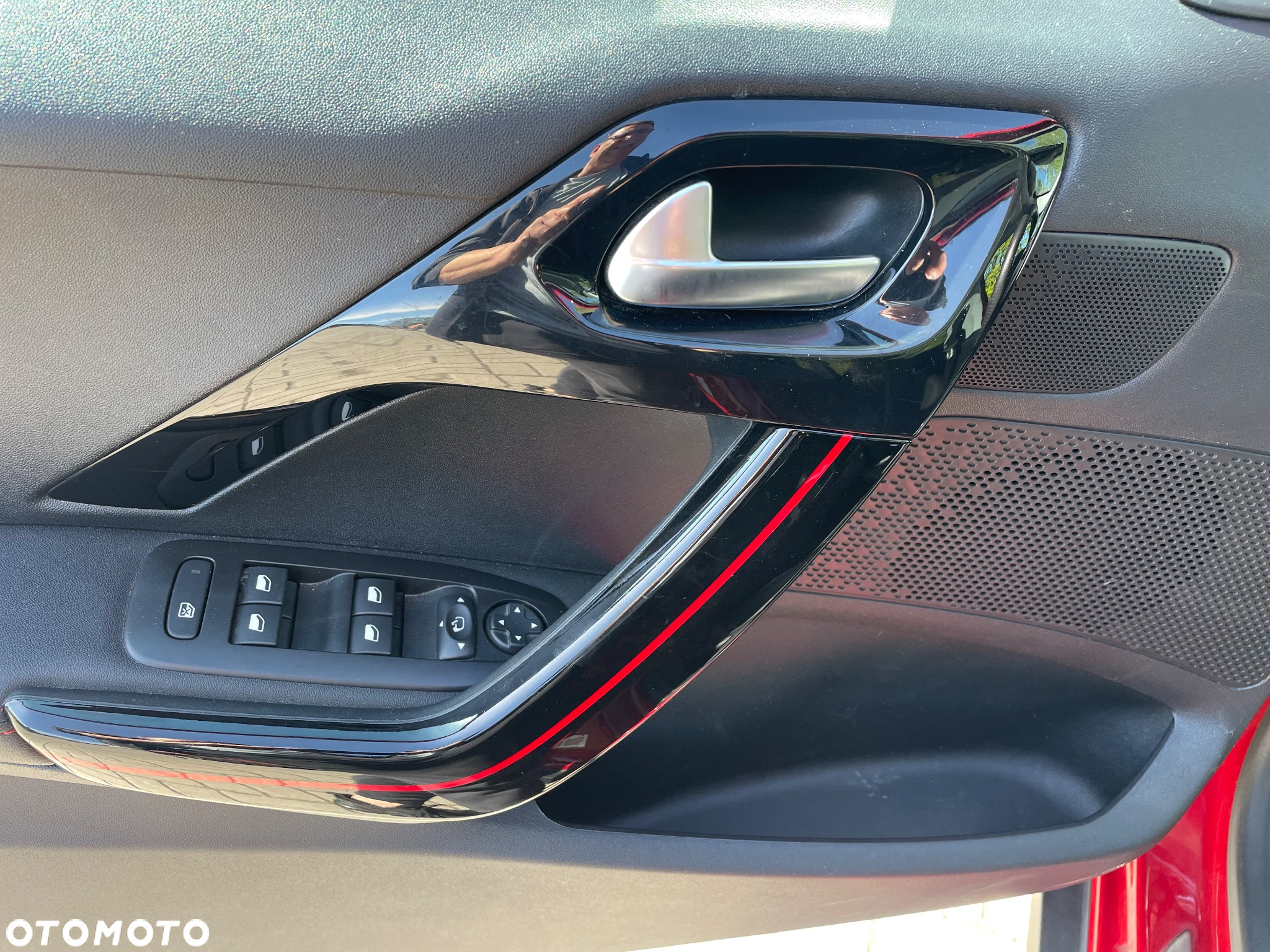 Peugeot 2008 PureTech 110 Stop&Start EAT6 GT-Line Edition - 23