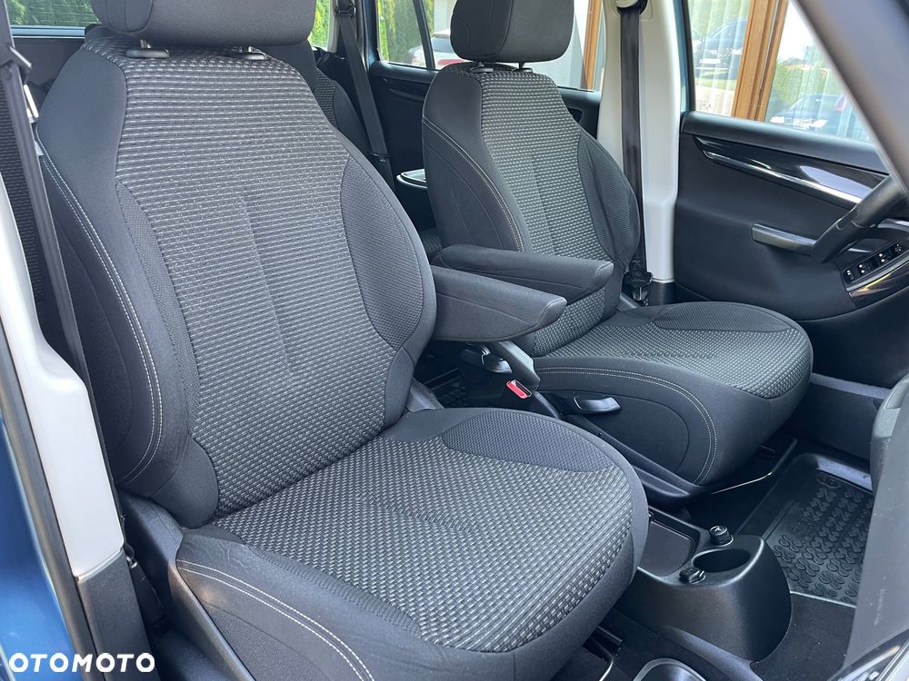 Citroën C4 Grand Picasso 1.6 e-HDi FAP EGS6 (7-Sitzer) Tendance - 32