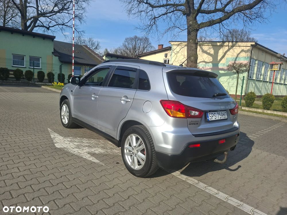 Mitsubishi ASX 1.8 DID Instyle NAVI 4WD AS&G - 9