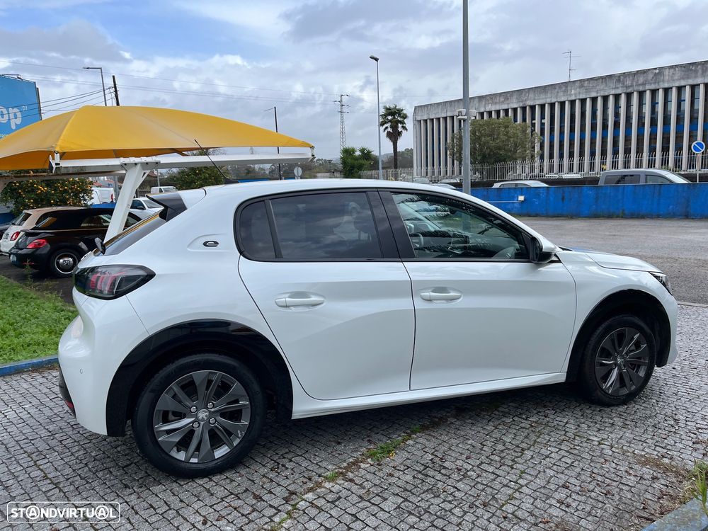 Peugeot e-208 50 kWh Allure Pack - 5