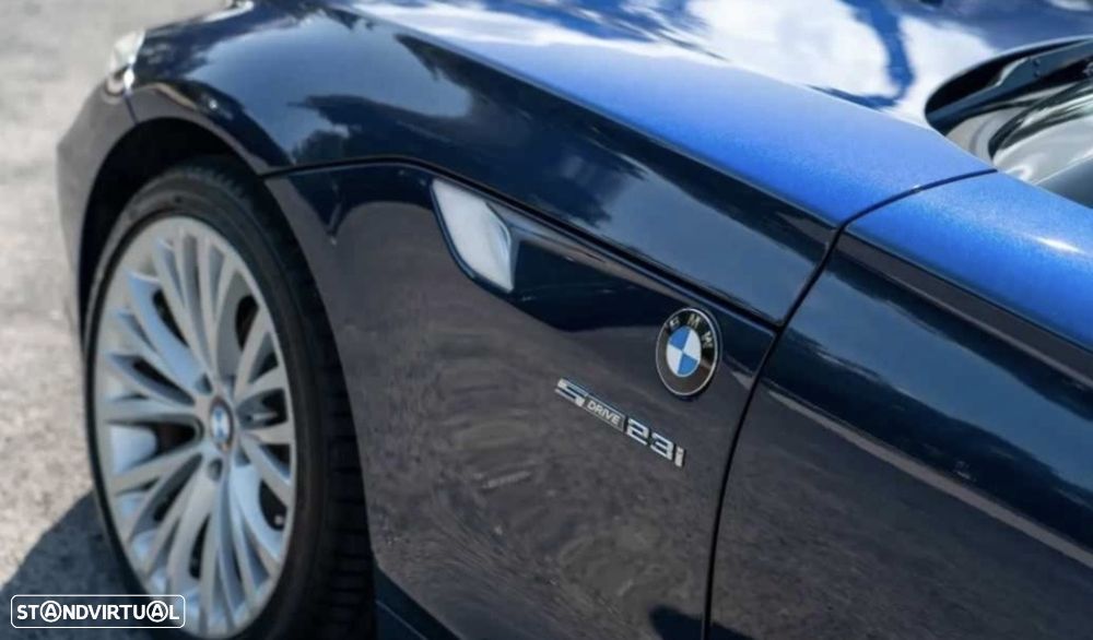 BMW Z4 23 i - 11