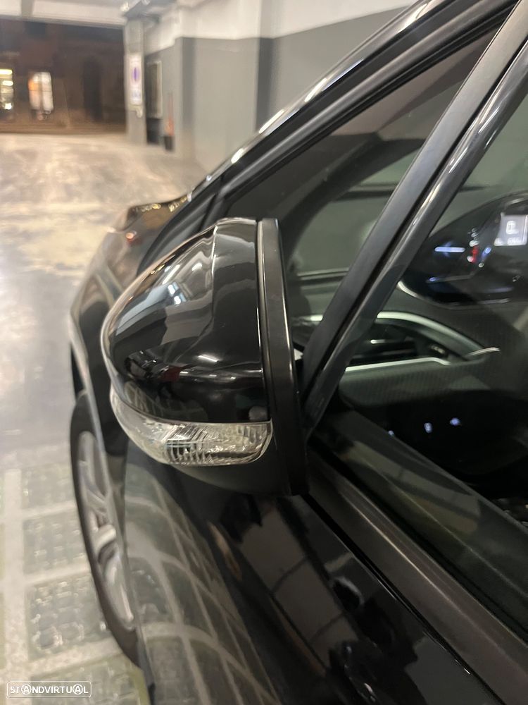 Peugeot 2008 1.2 PureTech Allure - 42